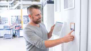 Resma überwacht die Werte von zahlreichen Messstationen und bietet Visualisierungsmöglichkeiten an.  (Bild: Weidmüller)