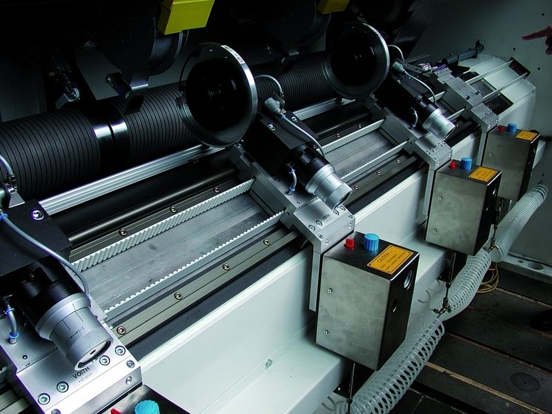Multipositions-Messung: Ein Sensor nimmt die Position mehrerer Messer auf. Bild: Voith (Archiv: Vogel Business Media)
