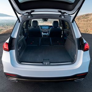 Der Gepäckraum bleibt große wie gewohnt(Bild:  Mercedes)