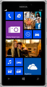 Natürlich ist auch das Lumia 925 ein Windows-8-Phone. Im Store sind rund 145.000 Apps erhältlich. (Bild: Nokia)