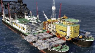 Das Schiff Pieter Schelte des Offshore-Dienstleisters Allseas ist das größte Arbeitsschiff der Welt. (Bild: Allseas)