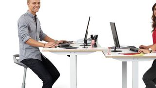 Der Muvman trägt 70 % des Körpergewichts und entlastet so effektiv Beine und Füße. (Aeris)