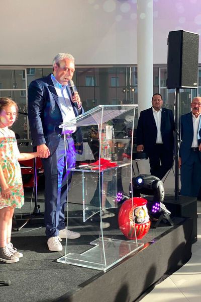 Begrüßt wurden die Gäste von Frank Levy, dem geschäftsführenden Gesellschafter von Autolevy. (Bild: Autolevy)