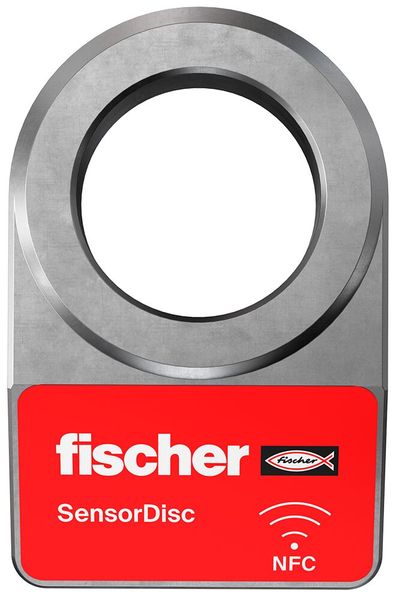 Die Fischer Sensor-Disc ist eine Unterlegscheibe mit integrierter Messtechnik zur Überwachung der Vorspannkraft von Schraubverbindungen, um dadurch die Sicherheit zu erhöhen und gleichzeitig den Wartungsaufwand zu verringern. Alle Komponenten, die zur Messung, Aufbereitung und drahtlosen Übertragung der anliegenden Kraft notwendig sind, wurden direkt in das Produkt integriert. Die Elektronik ist komplett passiv ausgelegt, somit sind keine Batterien oder externe Stromanschlüsse notwendig. Zum Auslesen und der Verwaltung der Messdaten genügt ein handelsübliches Smartphone, ohne zusätzliche Geräte oder Werkzeug. (Bild: German Design Award/Fischer)