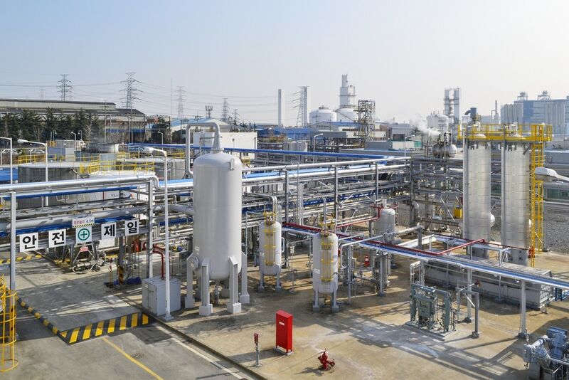 Wacker’s production facility in Ulsan: With a total annual capacity of 90,000 tons VAE dispersion, the plant complex is one of the biggest of its kind in South Korea. (Picture: Wacker)