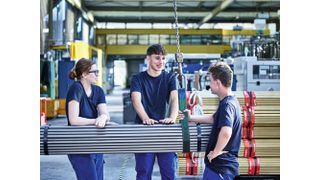 Junge Talente sind gefragt: Die Drehteileindustrie investiert in die Fachkräfte von morgen, die aber nicht leicht zu finden sind. (Bild: Heinrichs & Co. KG )