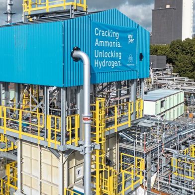 En las instalaciones de Uniper en Gelsenkirchen-Scholven se está construyendo una planta de demostración destinada a descomponer el amoníaco en hidrógeno y nitrógeno. (Imagen:thyssenkrupp Uhde)