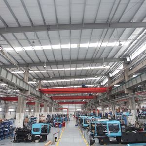 Unter dem Dach des neuen Sumitomo-(SHI)-Demag-Werks in Ningbo steht eine Fertigungskapazität für 1500 Spritzgießmaschinen bereit.