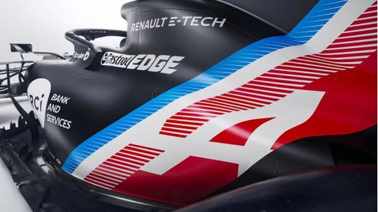 Das bisherige Formel-1-Engagement von Renault geht im Alpine F1-Team auf. Das Showcar A521 gibt bereits einen Ausblick auf die Zukunft.(Bild:  Renault)
