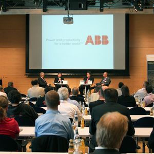 120 Teilnehmer konnten sich beim bereits 4. Freelance User Forum über das Prozessleitsystem und dessen Leistungsfähigkeit austauschen.