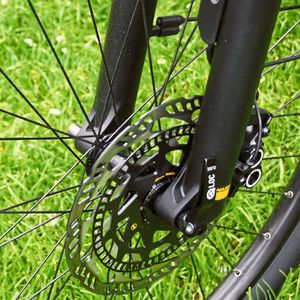 Besonders interessant macht das Bike das Bosch/Magura-ABS-System.(Bild:  SP-X/Mario Hommen)