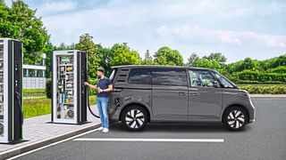Cherry Picking: Die E-Mobilitätssparte von Phoenix Contact verkauft Vermögenswerte für EV-Ladeinlets an TE. (Bild: Phoenix Contact)