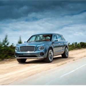 Auf Basis der Bentley-Studie EXP9 F soll der neue „Falcon“ entstehen.