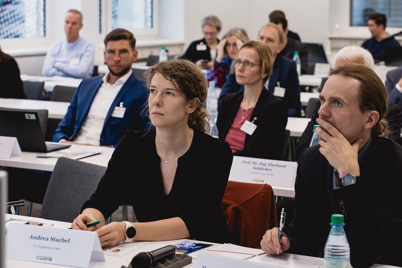 Die Wasserstoffrevolution beginnt hier: Führende Köpfe der Branche zeigen den Weg in die emissionsfreie Zukunft (Bild: Stefan Bausewein)