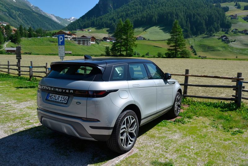 Aber vor allem zu zweit ist der kompakte Evoque ein klasse Reiseauto.  (Michel/»kfz-betrieb«)