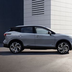 Für den Qashqai ist nur der E-Power-Antrieb neu, alles andere blieb unverändert.(Bild:  Nissan/sessantuno.com)