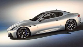 Maserati hat das Coupé nur sehr zurückhaltend optisch weiterentwickelt. (Bild: Maserati)