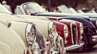 Seit zehn Jahren dokumentiert die branchenweit einmalige Erhebung den Wirtschaftsfaktor „Young- und Oldtimer“ in Deutschland.  (Bild: BBE)