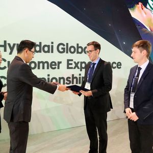 (Hyundai)