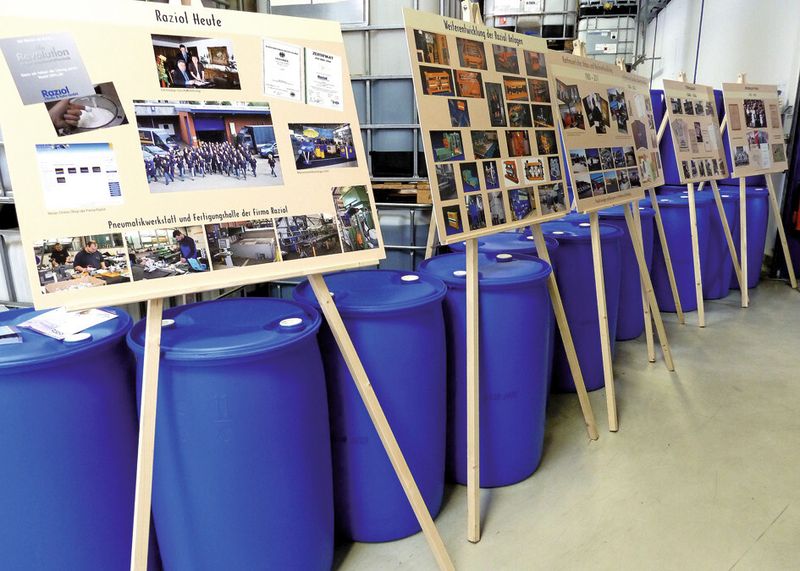 Während der Raziol-Hausmesse wurde auch die über 70-jährige Firmengeschichte anschaulich präsentiert. (Bild: Kuhn)