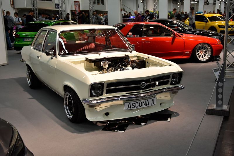 Opel Ascona A, Baujahr 1974 (Simon / »kfz-betrieb«)