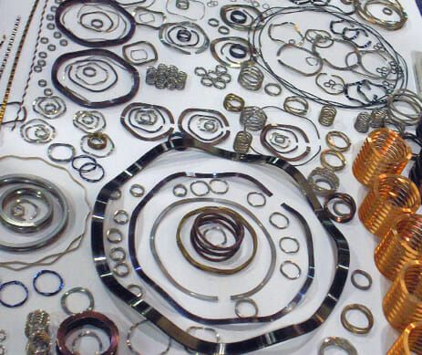 (Ein- und mehrlagige Wellenfedern mit Durchmessern von nur 4,0 mm (bis 400 mm) kann TFC in Federstahl, nichtrostenden Edelstählen, Superlegierungen sowie Kupferlegierungen, Phosphorbronze und Titan bereitstellen. Bild: TFC)