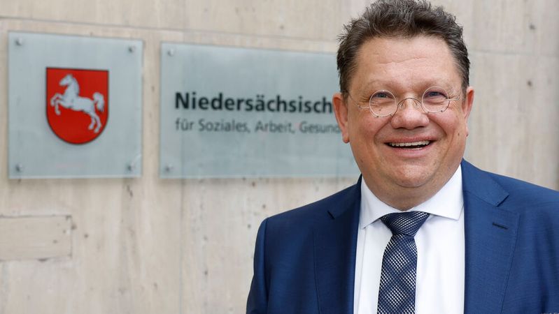 Dr. Andreas Philippi, niedersächsischer Minister für Soziales, Arbeit, Gesundheit und Gleichstellung. (©  Nds. Sozialministerium)
