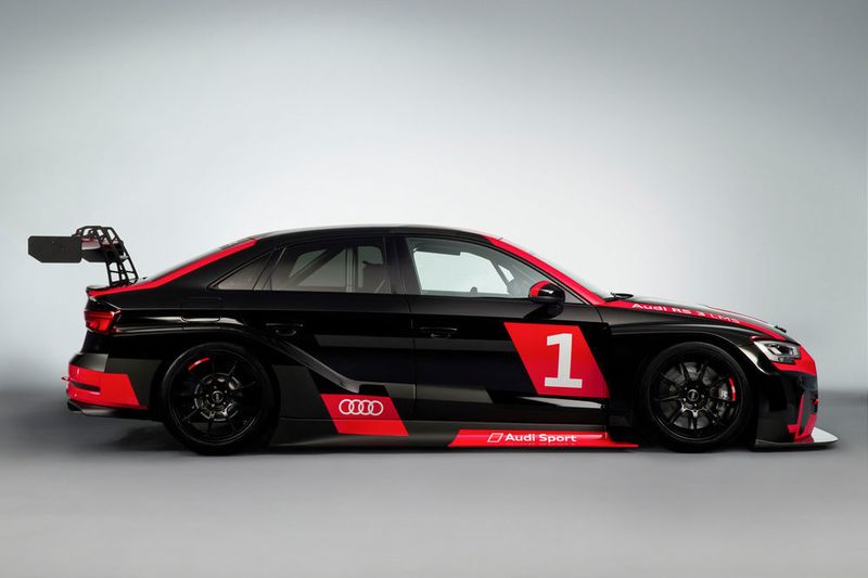 Die Rennversion kostet 129.000 Euro, eine Clubsportversion beginnt bei 99.000 Euro. (Audi)