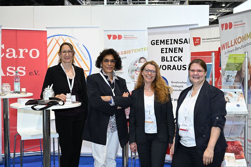 Rundgang im Ausstellungsbereich (WISO/Schmidt-Dominé)