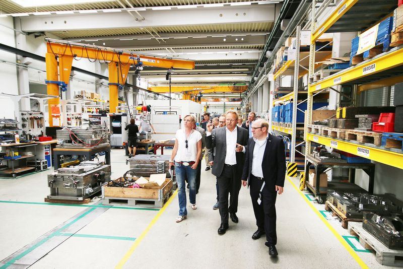 A tour around the facilities at Hofmann Innovation Group in Lichtenfels, Germany; a highly automated and standardised tool and mould making factory. (wortundform)