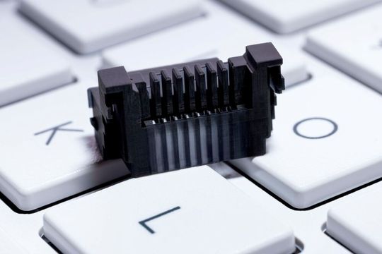 Der Mikro-3D-Druck ermöglicht die Herstellung hochpräziser Land-Grid-Arrays, die in der Elektronik zur Herstellung mechanischer und elektrischer Verbindungen verwendet werden.(Bild:  Boston Micro Fabrication)