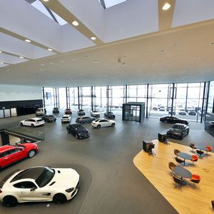 Neuer Mercedes Niederlassungsbetrieb In Augsburg