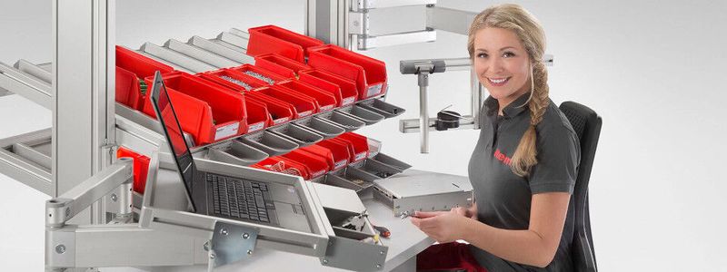 Höhenverstellbare Stühle und Tische sind die Grundlage für ergonomisches Sitzen (Bild:  item)