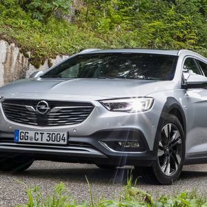 (Opel)