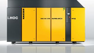 Er liefert zuverlässig und stabil Druckluft mit Drucktaupunkten bis zu -30 °C und spart dabei Energie und Platz: der trockenverdichtende Schraubenkompressor mit dem neuen integrierten Rotationstrockner. (Bild: Kaeser Kompressoren)