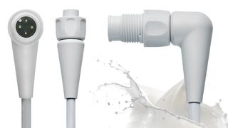 M12-Steckverbinder mit Kunststoffüberwurf im Hygienic Design für Applikationen in der Getränke-und Lebensmittelindustrie.  (Escha)