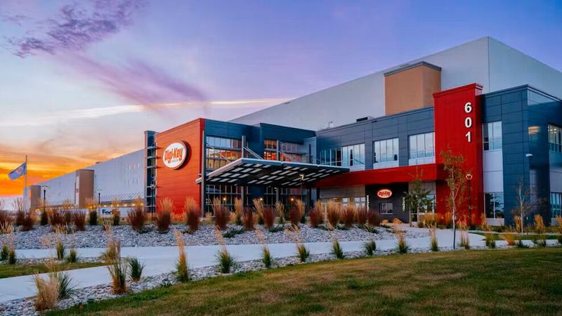 DigiKey is one of the world's largest distributors of electronic components.(Image: DigiKey)