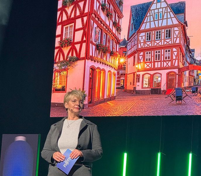 Birgit Schreiber, Fujitsu, blickt einem spannenden Tag entgegen. (Bild: Vogel IT-Medien GmbH)