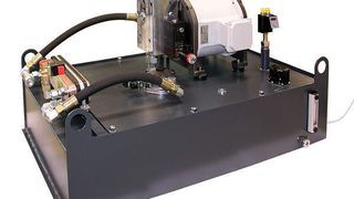 Bild 1: Elektrohydraulisches Versorgungsaggregat in kompakter Bauweise für stationäre Anwendungen. (Archiv: Vogel Business Media)