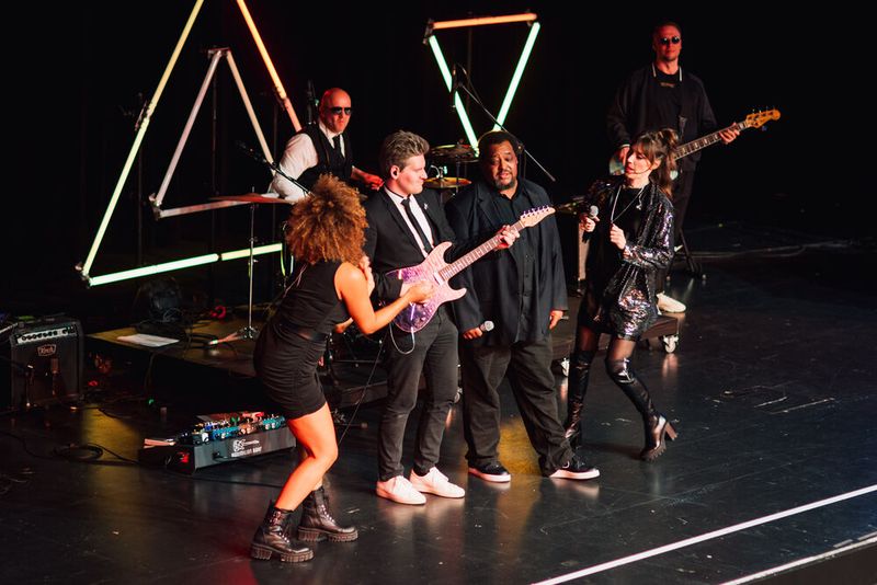 Nach dem Essen folgt die Party: Die Band sorgte für musikalische Unterhaltung.  (Bild: Docuware)