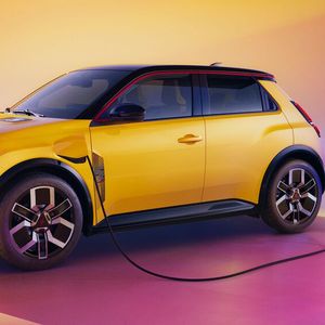 Der Renault 5 E-Tech wird ausschließlich als Fünftürer angeboten.(Bild:  Renault)