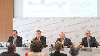 Alle Bilder und Grafiken zur Halbjahrespressekonferenz des VCI finden Sie in der Bildergalerie des Artikels. (Bild: VCI)