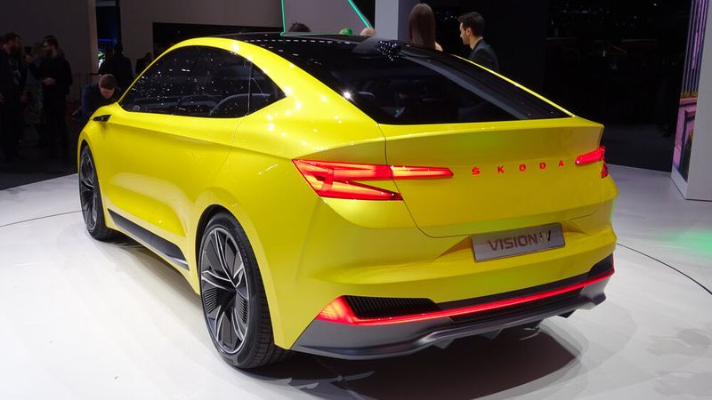 Sie hatte eine deutliche Coupé-Form – die sich nun vom Enyaq Coupé angeblich nur wenig unterscheiden soll. (Bild: Seyerlein/»kfz-betrieb«)