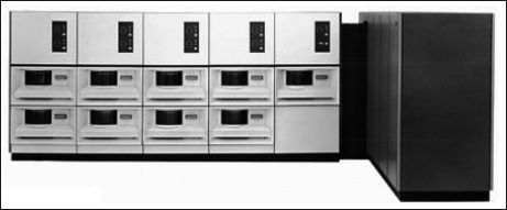 Die Plattensystemfamilie IBM 2314 (Archiv: Vogel Business Media)
