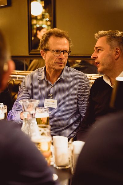 Wasserstoffexperten unter sich (Bild: Stefan Bausewein)