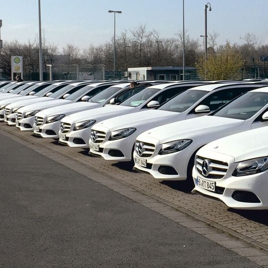 Die Fahrzeugflotten werden 2020 in Deutschland weniger Autos abnehmen. Eine Krise sieht die Marktforschung Dataforce aber nicht. (Bild:  Daimler)