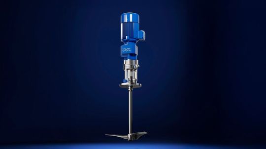 Das EnSaLine Rührwerk von Alfa Laval kombiniert energieeffiziente EnSaFoil-Laufräder mit einem wartungsfreundlichen Kartuschendesign. Die Plattform ist ab sofort als Seiten- und Bodenrührwerk erhältlich.(Bild:  Alfa Laval)