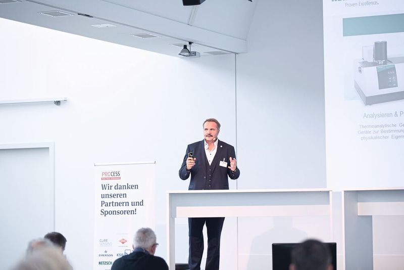 Pumpen können mehr – und Exzenterschneckenpumpen sowieso. Das zeigte Erwin Weber (Netzsch) 2022 mit realen Beispielen. (Bild: Oxana Gruber Photography)