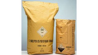 Papiersäcke schützen pulverförmiges Gefahrgut vor Licht, Hitze und chemischen Reaktionen.  (Bild: Gempsi)
