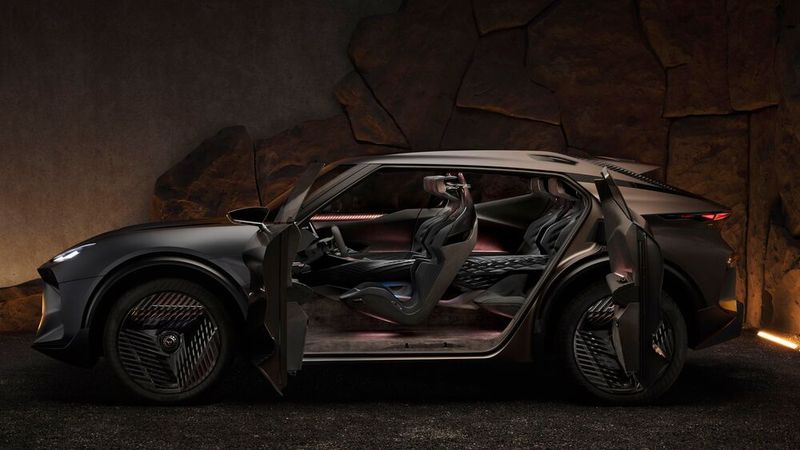 Tatsächlich hat das Konzept vier zudem gegenläufig angeschlagene Eintiegstüren. (Bild: Cupra)